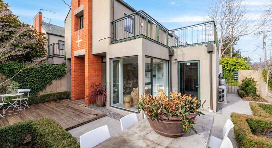  at 1/56 Hewitts Road, Merivale, Christchurch City, Canterbury