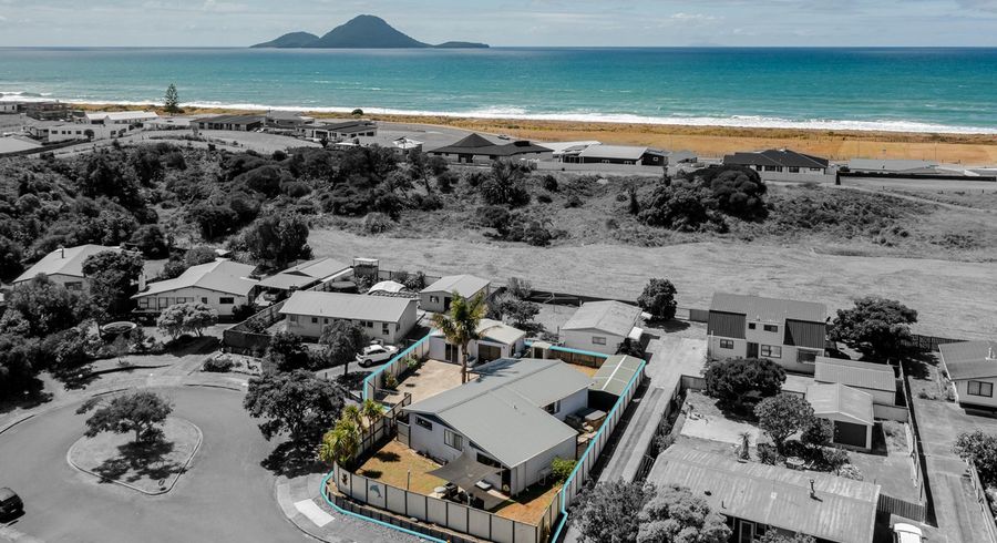  at 14 Alpha Avenue, Coastlands, Whakatane