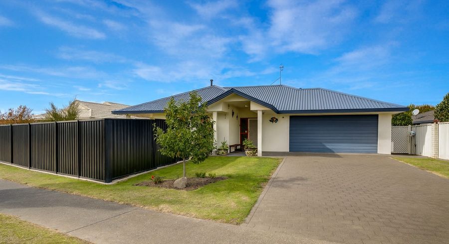  at 8 Gresham Place, Taradale, Napier, Hawke's Bay