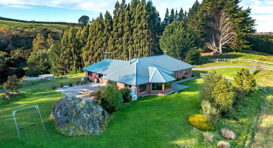  at 115 Abbotts Hill Road, Abbotsford, Dunedin