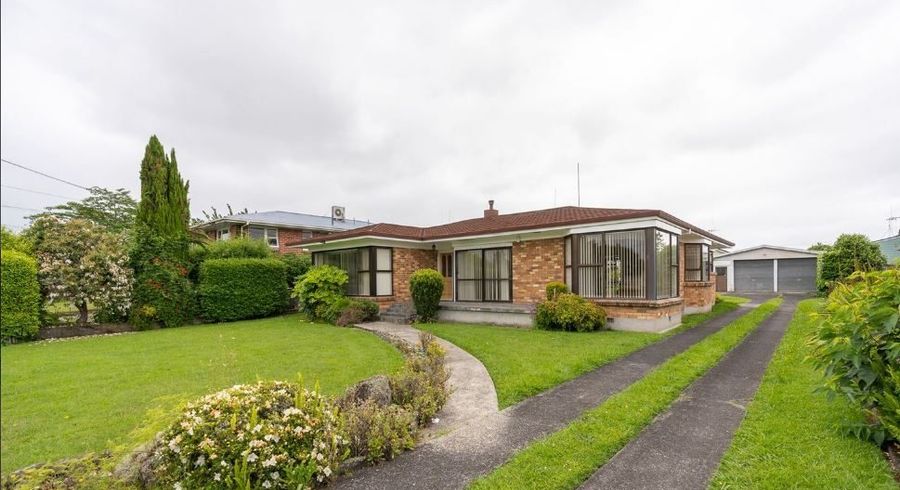  at Hillcrest, Hamilton, Waikato