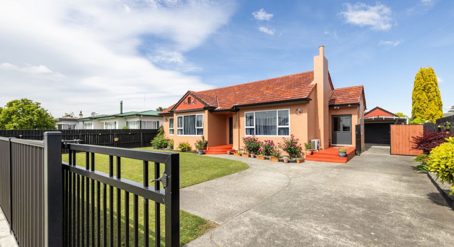  at 814 Saint Aubyn Street West, Saint Leonards, Hastings
