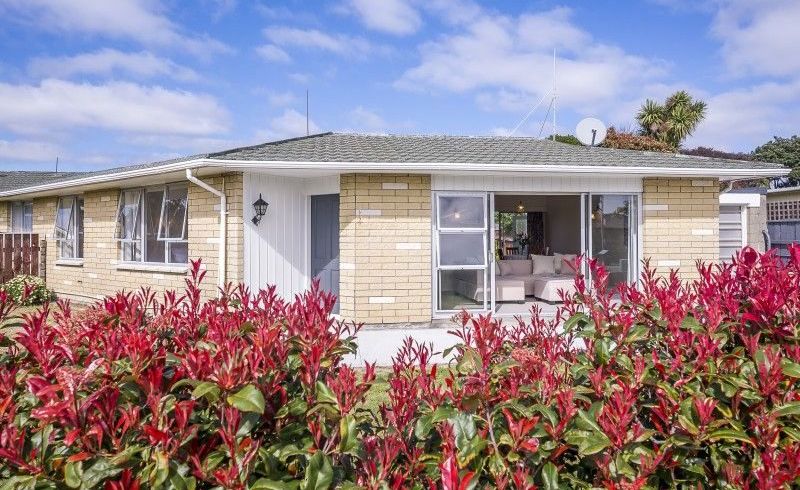  at 86 Gray Avenue, Paraparaumu Beach, Paraparaumu