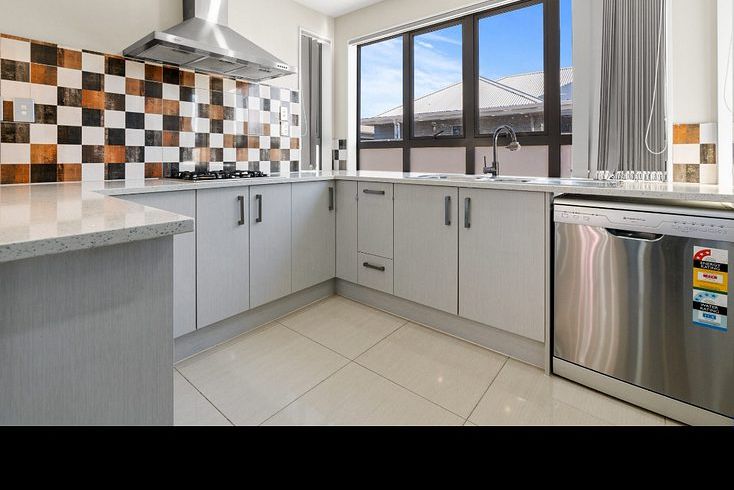  at 21 Matata Drive, Takanini, Auckland