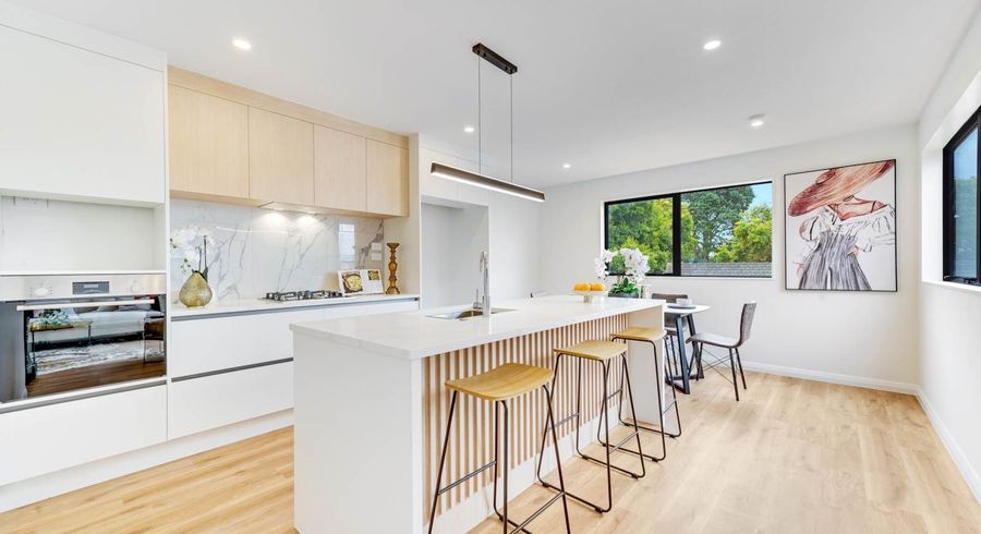  at 2E Spooner Lane, Mount Wellington, Auckland