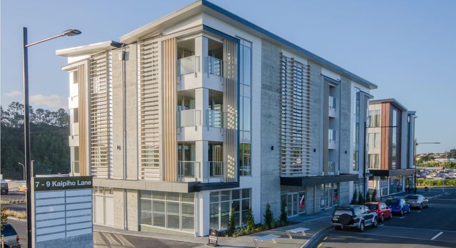  at 202/7 Kaipiho Lane, Albany, Auckland