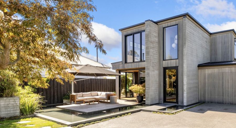  at 40 Hewitts Road, Merivale, Christchurch City, Canterbury