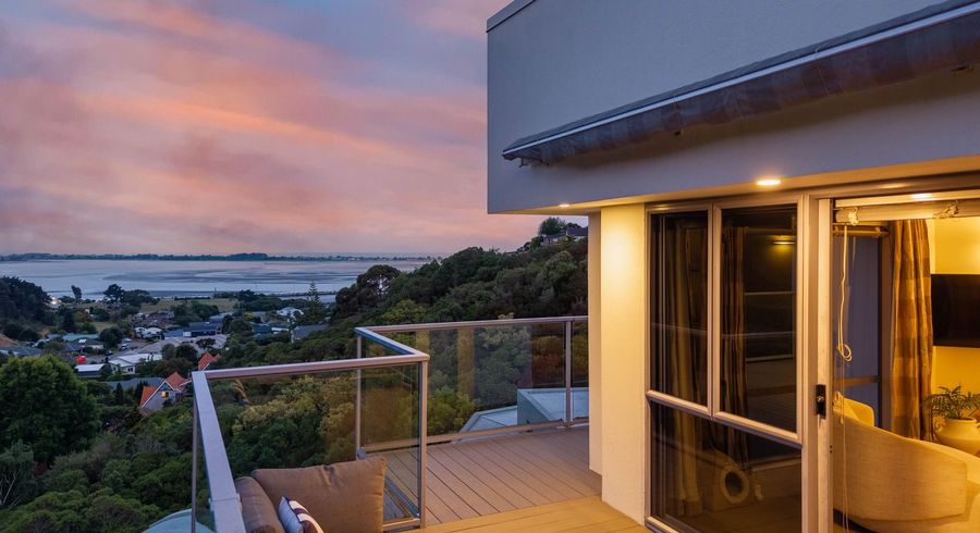  at 10 Cadiz Lane, Mount Pleasant, Christchurch City, Canterbury