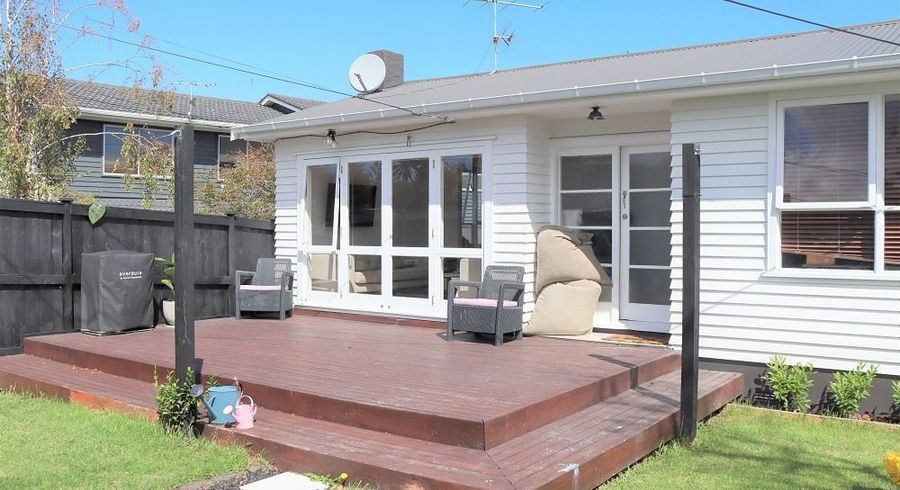  at 45 Totara Road, Te Atatu Peninsula, Auckland