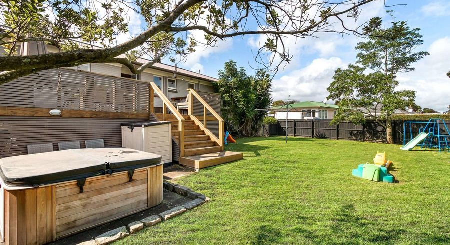  at 14 Challinor Street, Pakuranga, Auckland