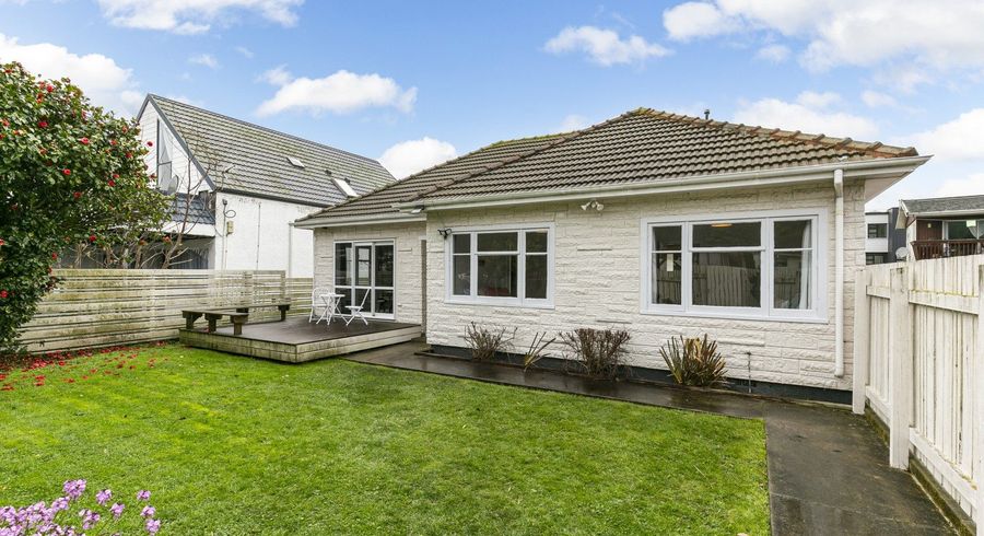  at 62 Beauchamp Street, Tawa, Wellington