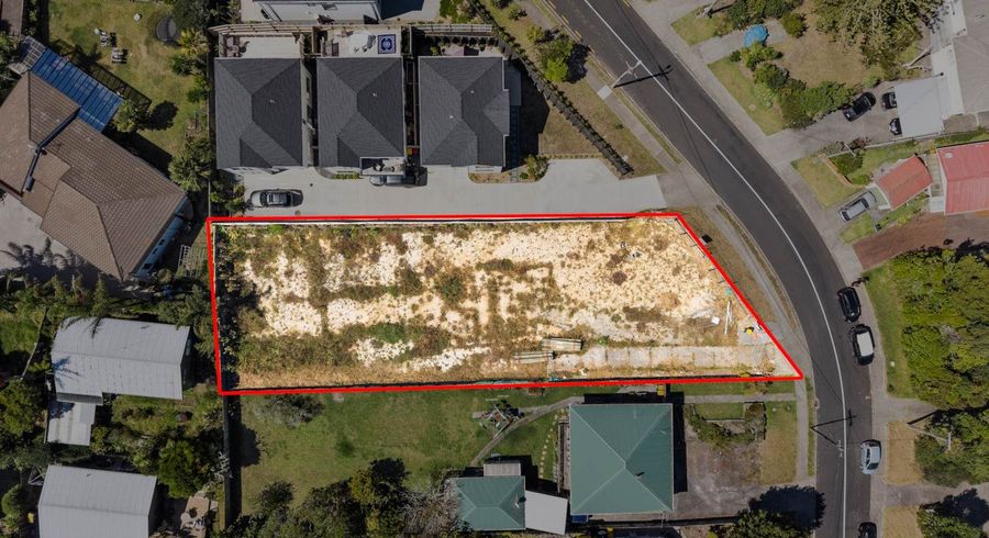  at 5 Routley Drive, Glen Eden, Waitakere City, Auckland