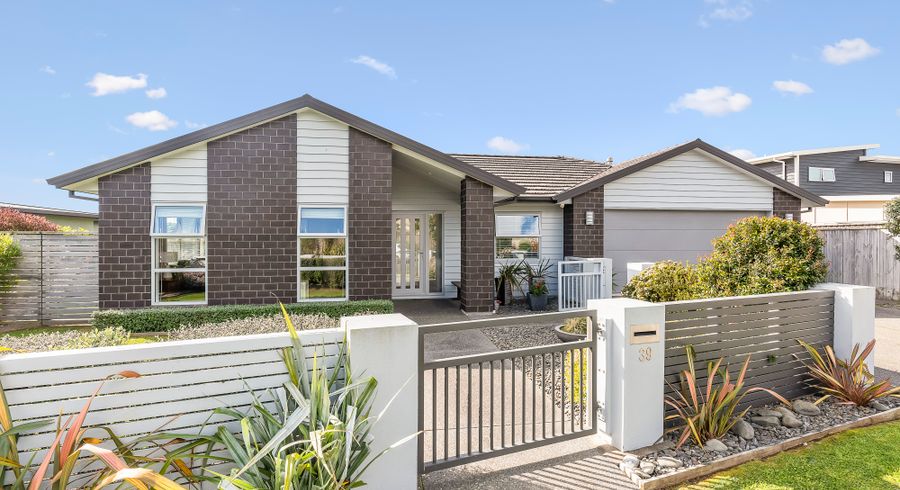  at 39 Kotuku Drive, Paraparaumu Beach, Paraparaumu