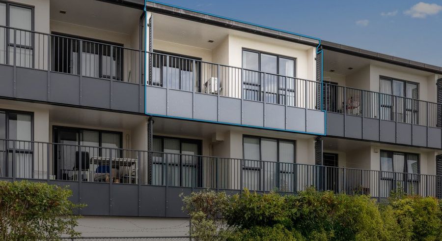  at 3Z/1 Wadier Place, Henderson, Waitakere City, Auckland