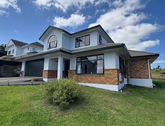  at 14 Highgrove Lane, Totara Vale, North Shore City, Auckland