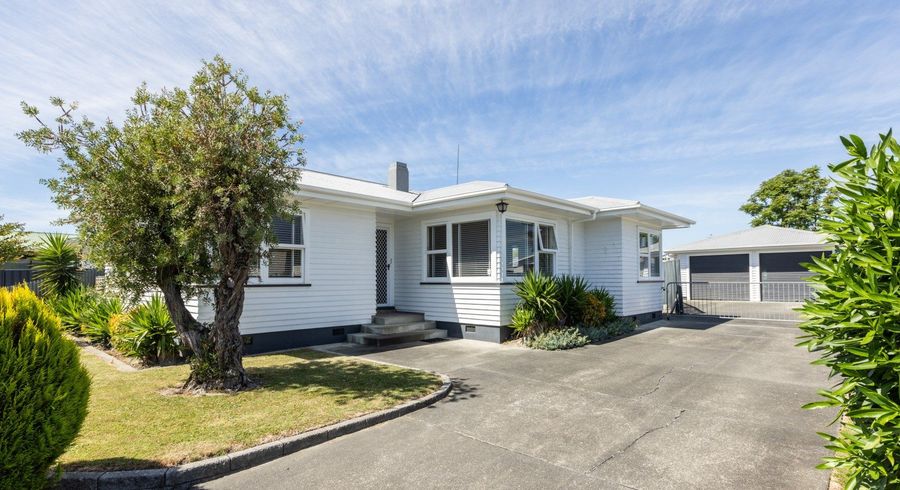  at 34 Trinity Crescent, Pirimai, Napier