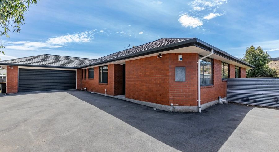  at 5 Cardigan Bay Place, Addington, Christchurch City, Canterbury
