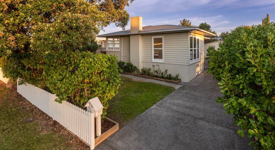  at 26 Melba Street, Beach Haven, North Shore City, Auckland