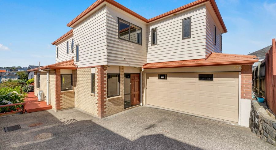  at 6 Youth Street, Mount Roskill, Auckland City, Auckland