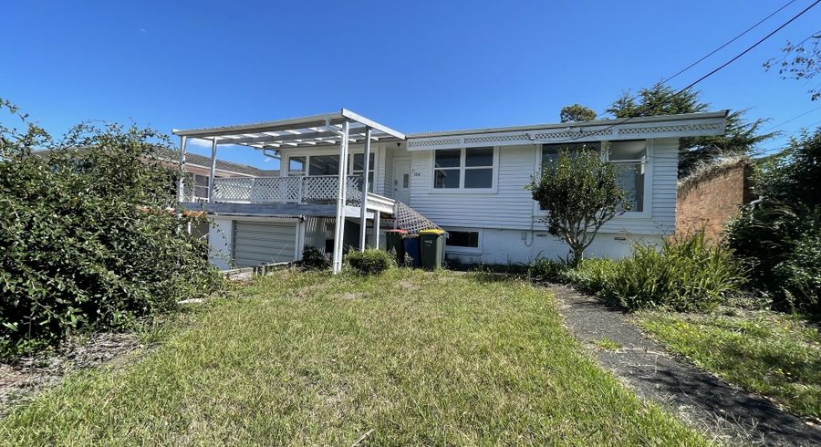 at 1/154 Sunset Road, Unsworth Heights, Auckland