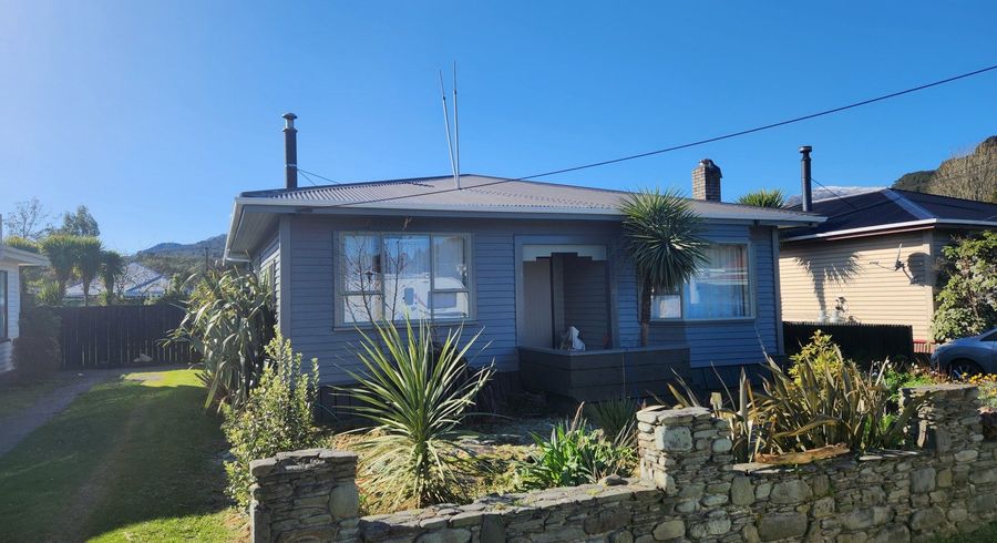  at 32 Inverness Street, Dunollie, Runanga