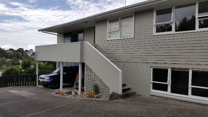  at 1/36 Knightsbridge Drive, Forrest Hill, North Shore City, Auckland