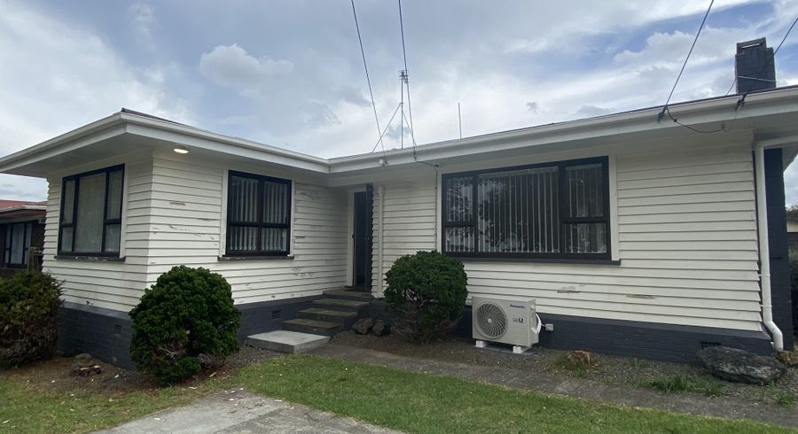  at 215 Portage Road, Papatoetoe, Auckland
