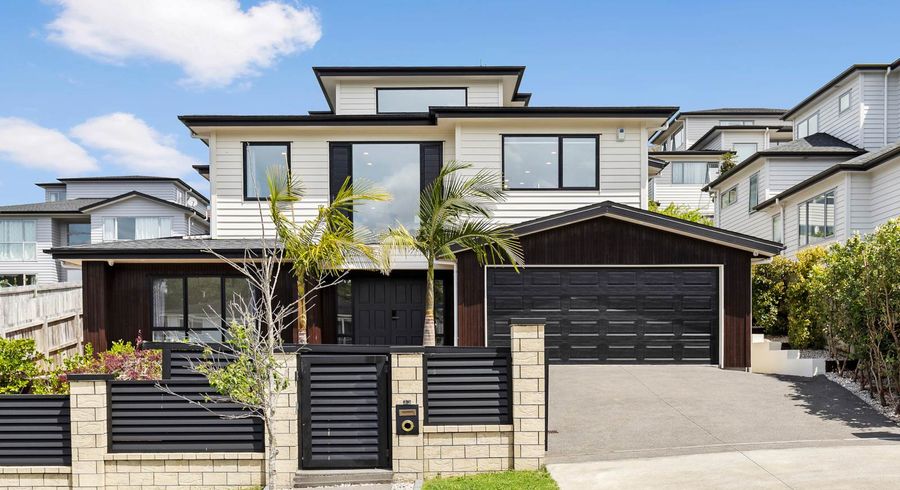  at 33 Golden Morning Drive, Albany Heights, Auckland