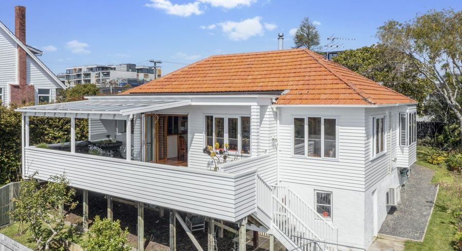  at 60 Godden Crescent, Mission Bay, Auckland