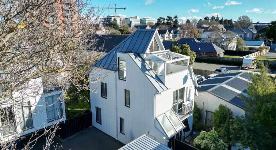 at 2/31 Gloucester Street, City Centre, Christchurch City, Canterbury