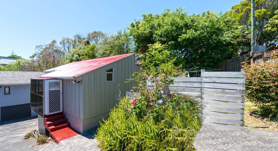  at 1/24 Sunnyside Road, Sunnyvale, Auckland