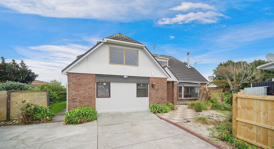  at 17 Justamere Place, Weymouth, Manukau City, Auckland