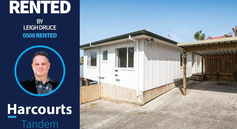  at 44a  Lysander Crescent, Beach Haven, North Shore City, Auckland