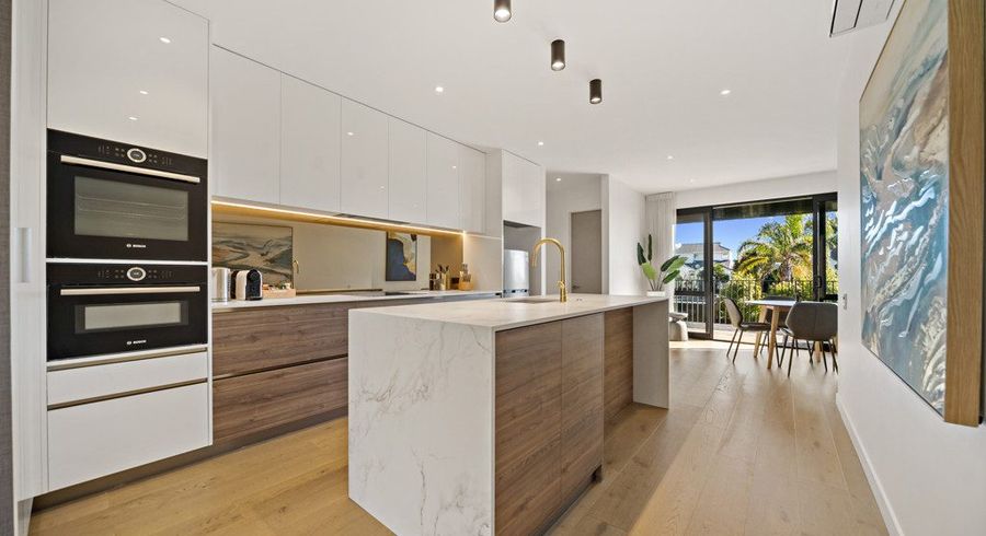  at 5/32 Dudley Road, Mission Bay, Auckland