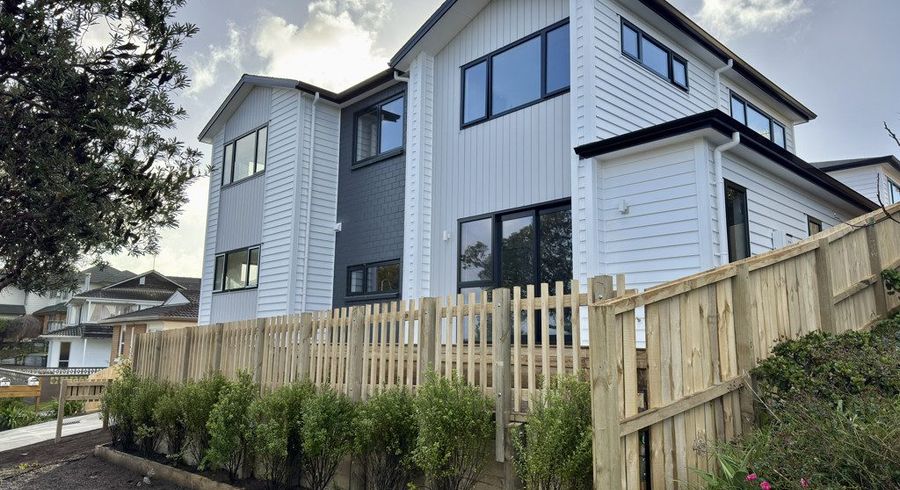  at 1/137 Clovelly Road, Bucklands Beach, Manukau City, Auckland