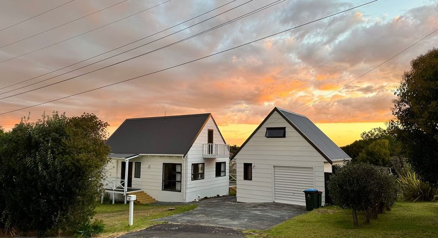  at 14 Tetley Road, Surfdale, Waiheke Island, Auckland