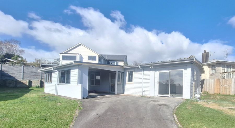  at 318 Ngatai Road, Otumoetai, Tauranga, Bay Of Plenty