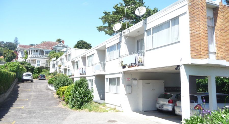  at 1/48 Esplanade Road, Mount Eden, Auckland