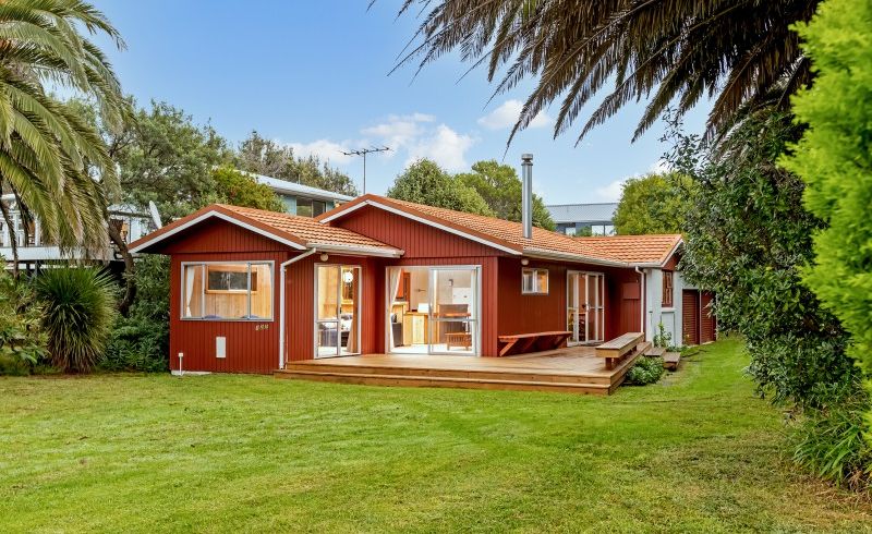  at 122 Blue Pacific Parade, Riversdale Beach, Masterton