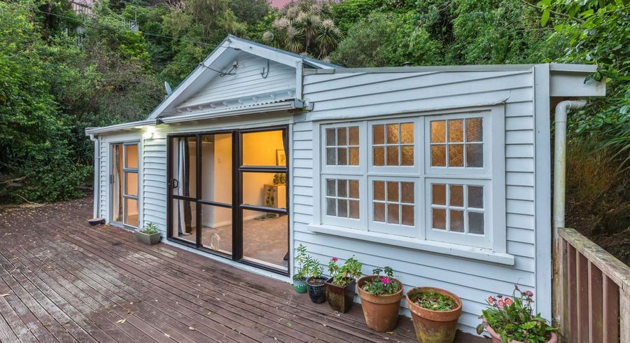  at 1/45 Airlie Road, Plimmerton, Porirua, Wellington
