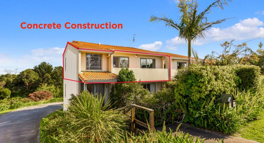  at 2/217G Sunset Road, Sunnynook, Auckland