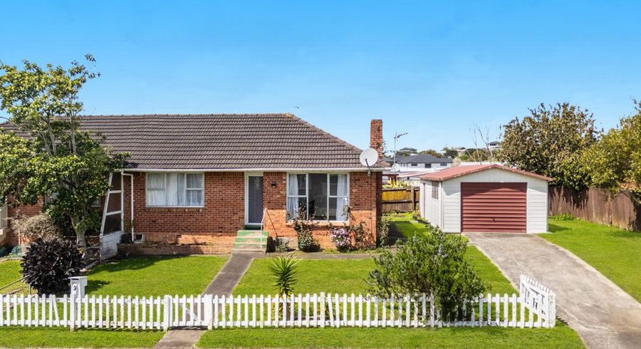  at 2/2 Wayne Drive, Mangere, Manukau City, Auckland