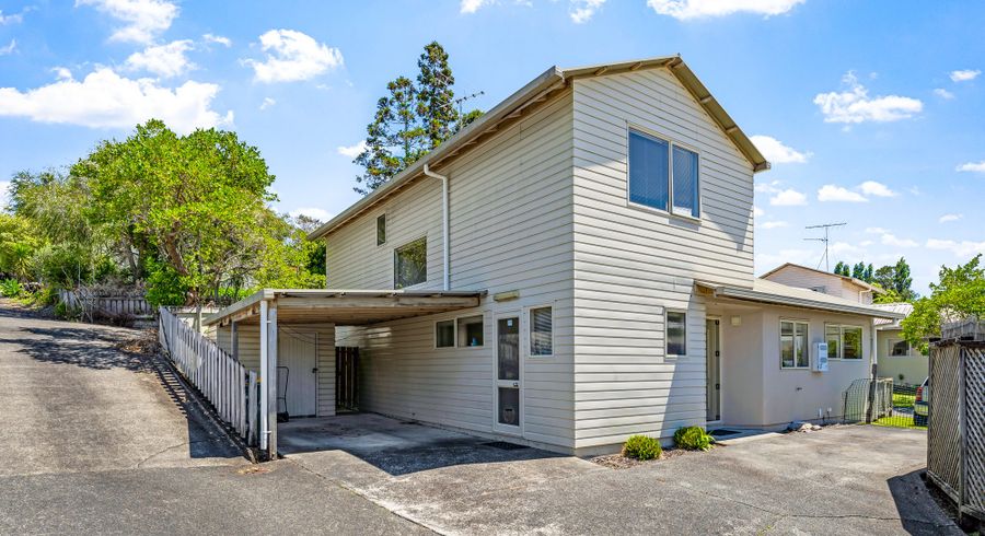  at 2/372 Whangaparaoa Road, Stanmore Bay, Rodney, Auckland