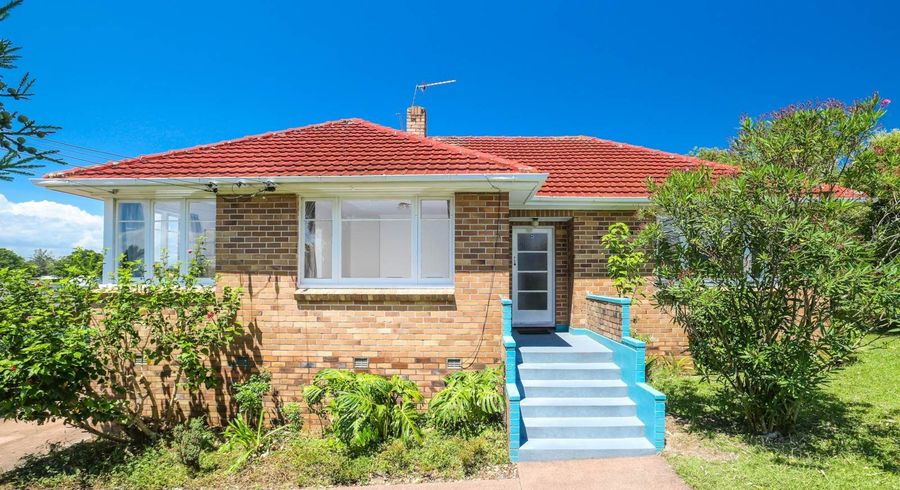  at 64 Hutchinson Avenue, New Lynn, Waitakere City, Auckland