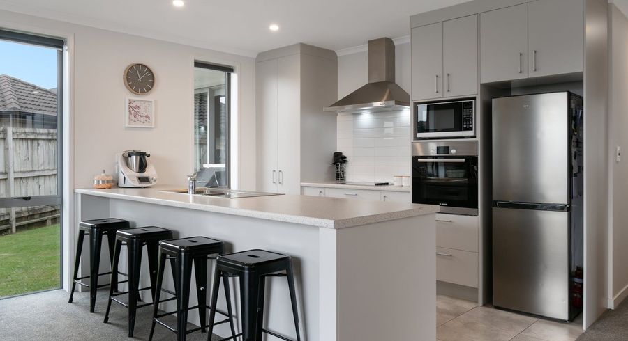  at 10 Sable Lane, Pyes Pa, Tauranga