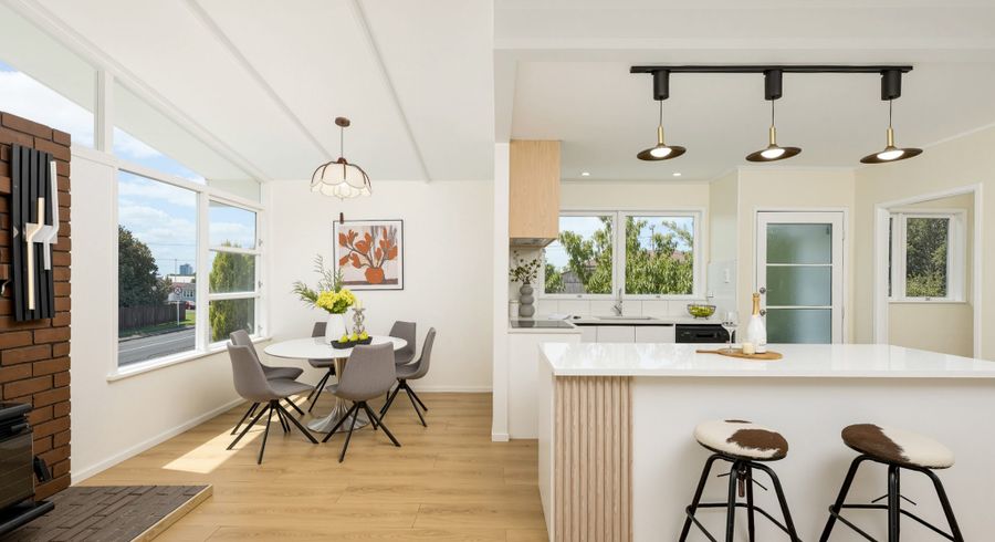  at 2 Coburg Street, Henderson, Waitakere City, Auckland