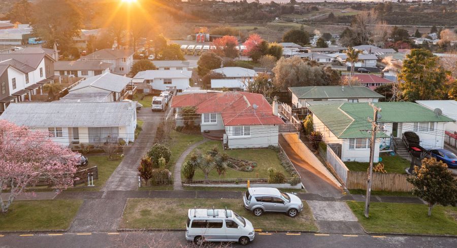  at 14 Manson Street, Gate Pa, Tauranga, Bay Of Plenty
