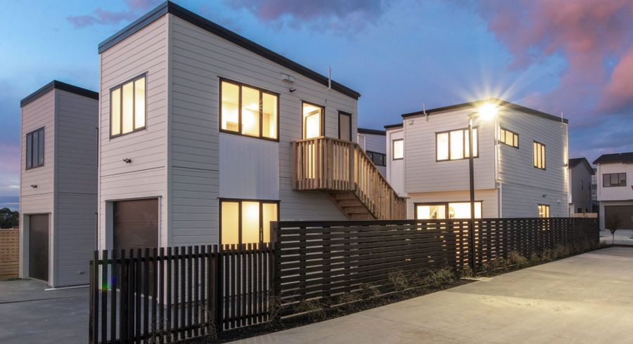  at 4 Greenbrier Street, Westgate, Waitakere City, Auckland