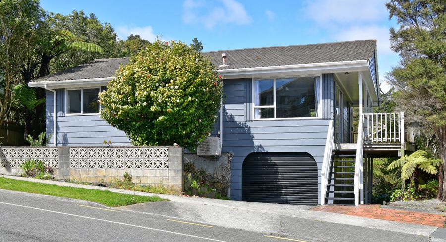  at 52 Lord Street, Stokes Valley, Lower Hutt