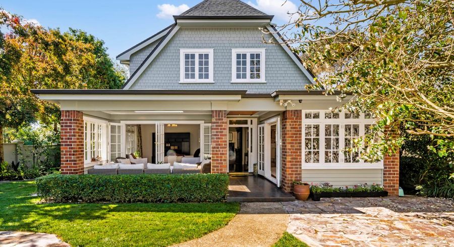  at 192 Green Lane, Greenlane, Auckland